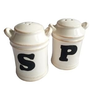 Boston Warehouse Kitchen - 🆕Boston Warehouse Milk Can Salt & Pepper Shakers Boston Warehouse Kitchen - 🆕Boston Warehouse Milk Can Salt & Pepper Shakers